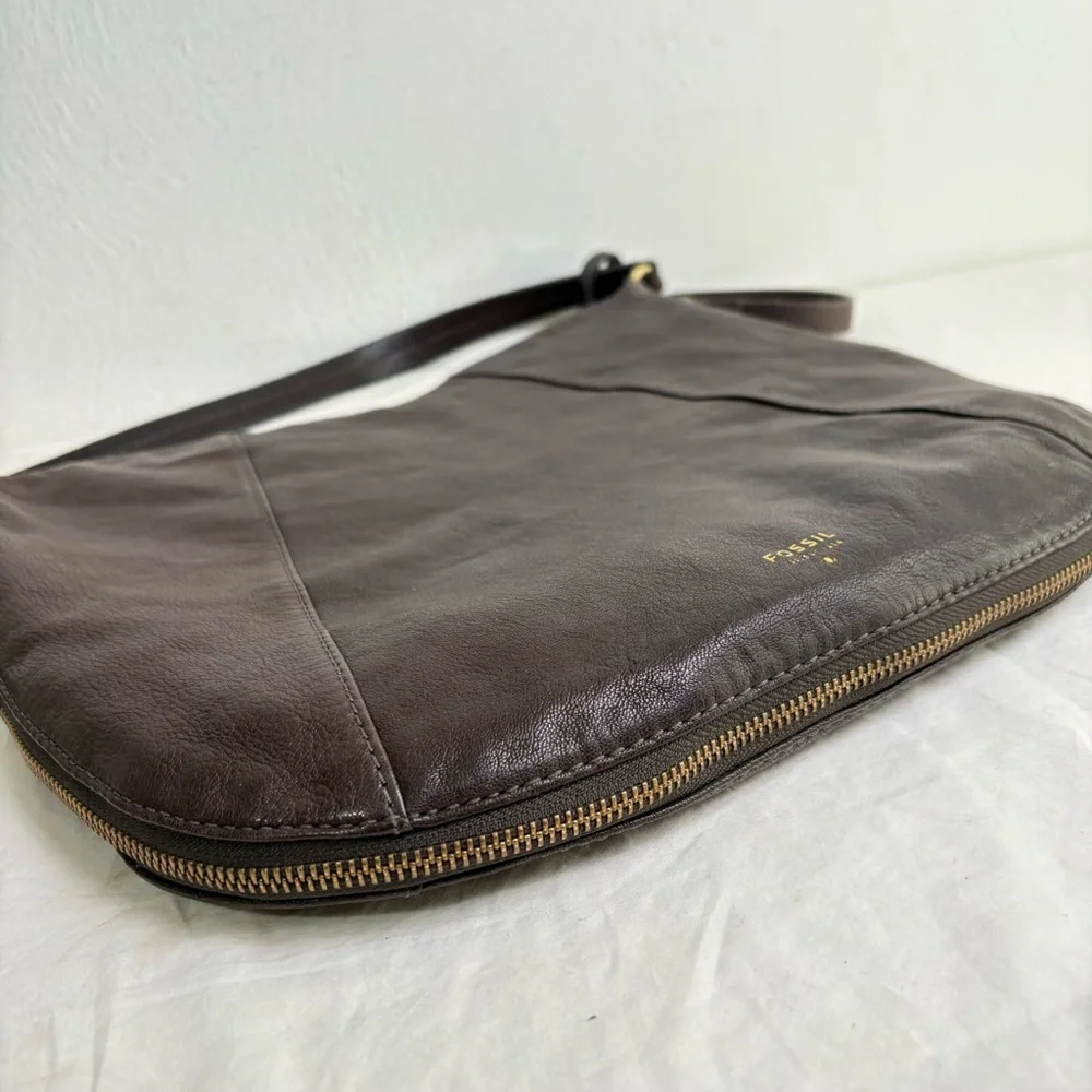 FOSSIL Gwen Hobo Expandable Leather and Suede Large Crossbody Shoulder Bag Purse - Picture 8 of 16